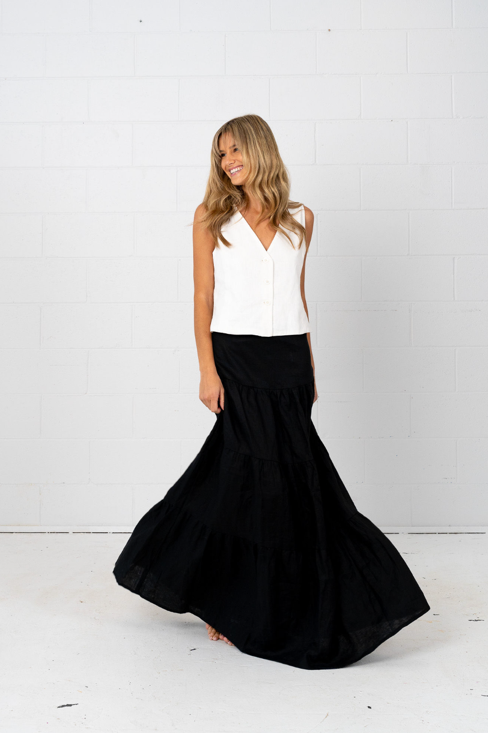 Kath Tiered Skirt Black